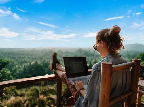 laptop abroad
