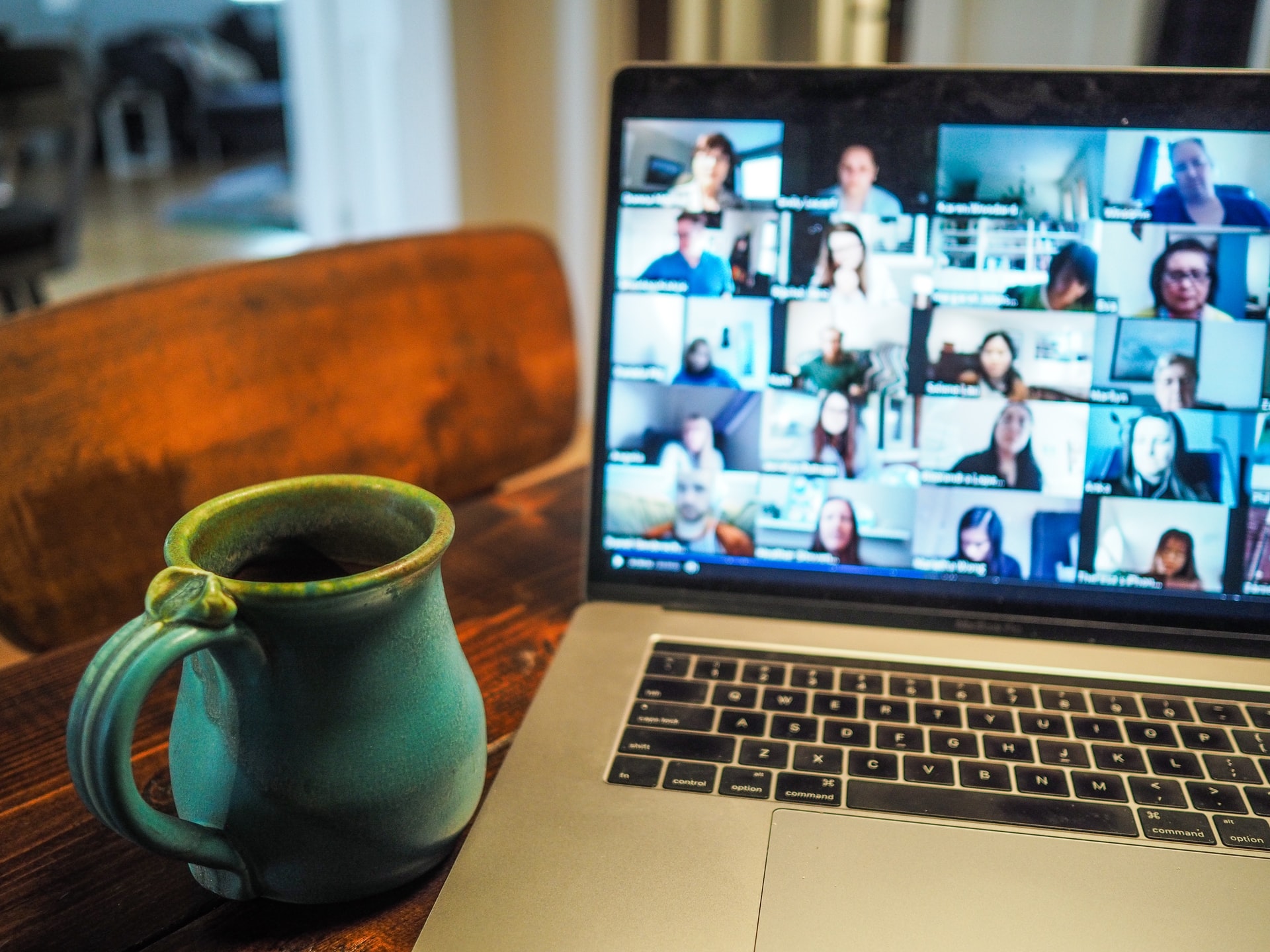 7 things to consider when travelling the world teaching TEFL online