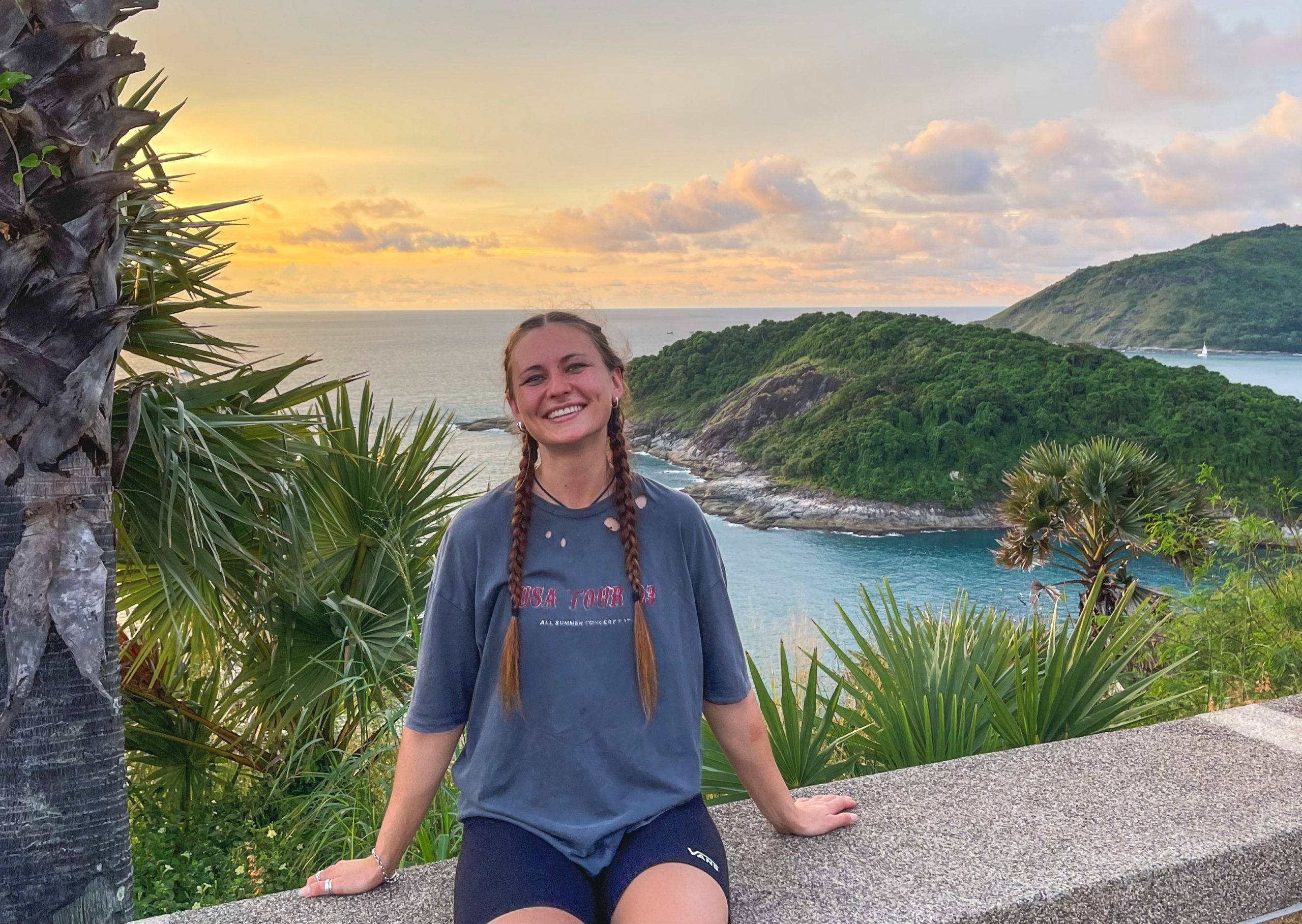 “My Big Move to Thailand”- Meet Evelina!
