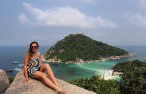 Long-term Travel Essentials for TEFL Teachers: The Ultimate Packing Guide for Teaching Abroad