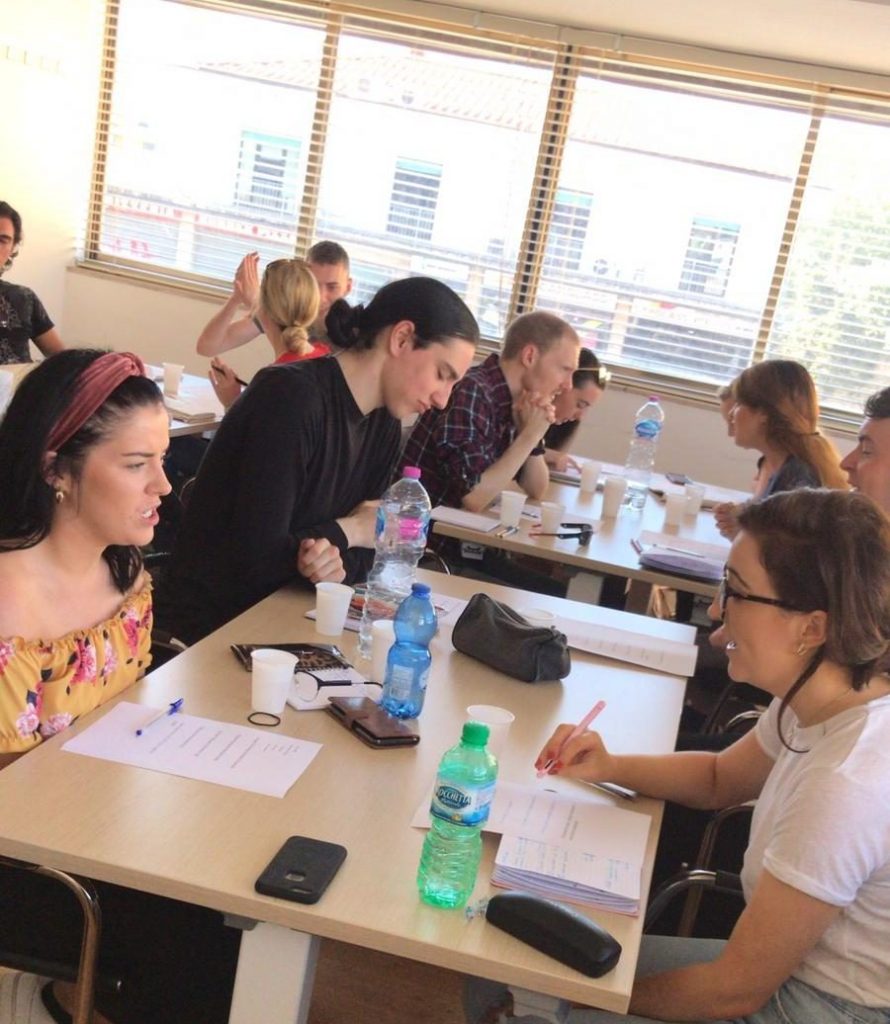 studying-together-in-italy-tefl-teachers