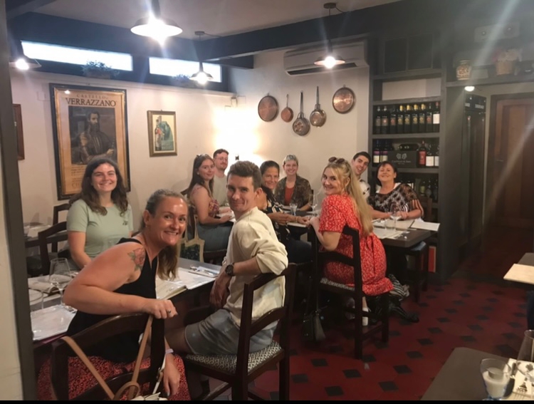 tefl-teachers-night-out-social-life