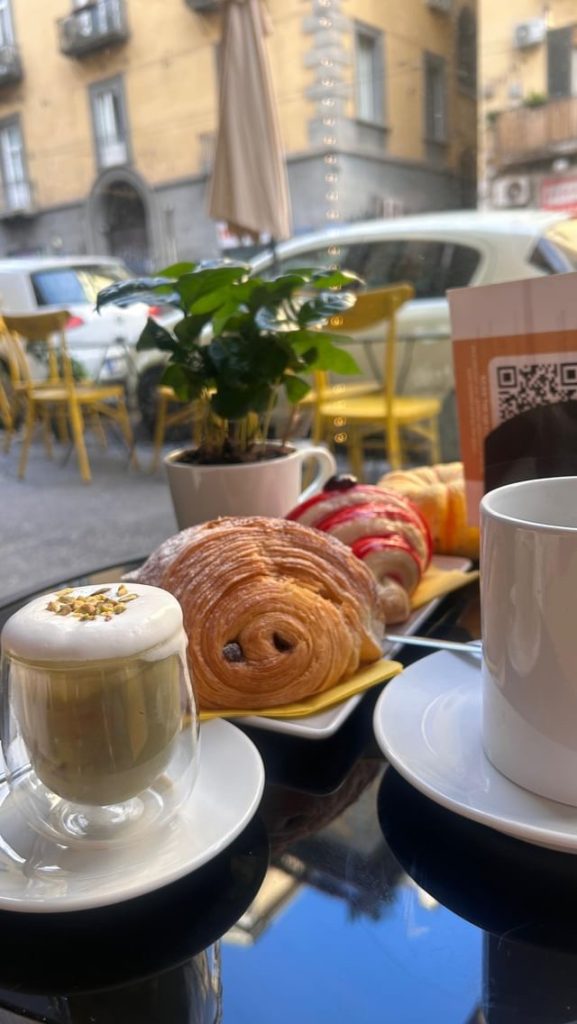 restaurant-in-italy-during-tefl-experience