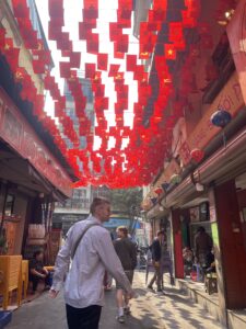Travel Vietnam, Live & Work in Vietnam, TEFL Vietnam interns, TEFL for digital nomads and travel influencers